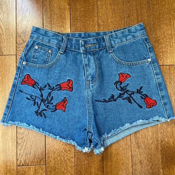 H&M Pants - Rose embroidered denim shorts